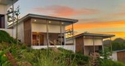 Welcome to Esencia de Miel Villas & Boutique Safari