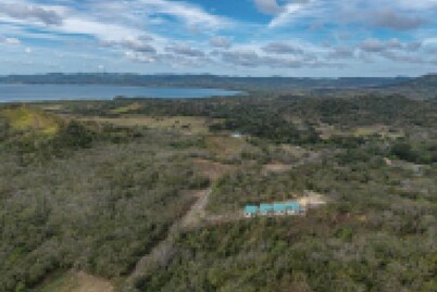 Welcome to Esencia de Miel Villas & Boutique Safari #4