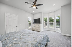 Unclassified image, 2 of 17, button - Dreamy Duplex A-Spacious, Comfortable, Fully Furnished-3 bedrooms (Hartford)