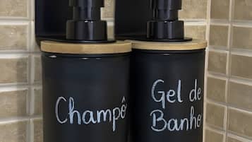 Équipements de salle de bain
