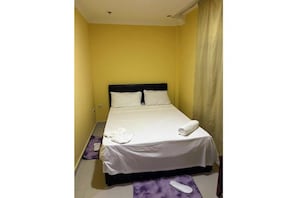 Room - 301 Agenfor Condominium (Luanda)