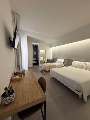 Room - LECCE LUXURY ROOMS (Lecce)