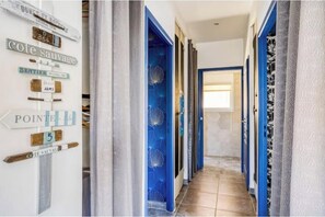 Interior - Vence, French Riviera – JACUZZI & POOL – Sea & Mountains, near Nice (Vence)