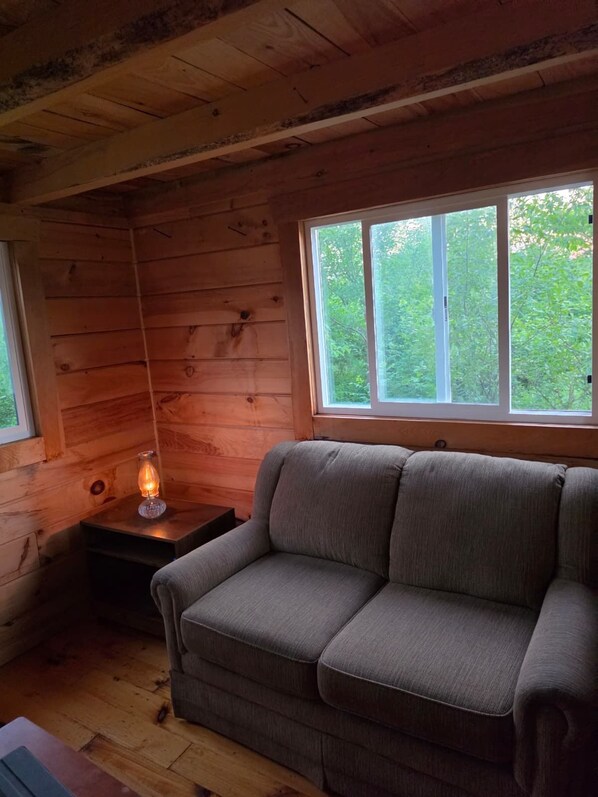 Unclassified image, 1 of 14, button - Charming 1-bedroom cabin in Dallas perfect for a cozy getaway off the grid (Dallas)