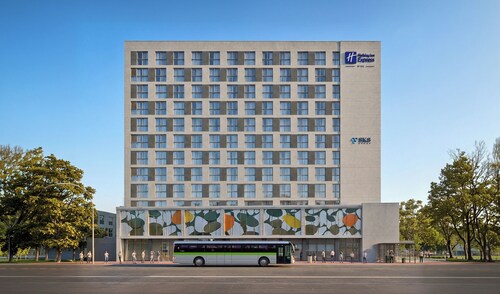 Holiday Inn Express Perth Cockburn Central by IHG