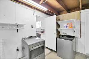 Unclassified image, 4 of 35, button - Relax/Recharge Here - Close to All San Diego Attractions! (San Diego)