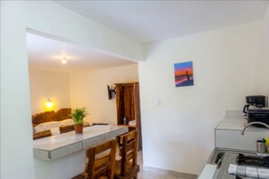 Private kitchen - Apartamentos y Villas D Angelo - Superior Apartment with Terrace 103 (Manzanillo)