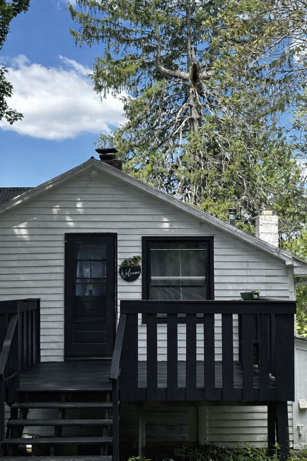 Front porch and entrance