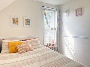 Unclassified image, 4 of 33, button - The Stillhouse — Cozy Vintage Home (Superior)