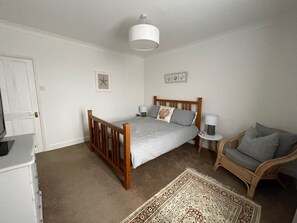 Unclassified image, 5 of 14, button - Coastal Cottage Sea Palling dog friendly (Norwich)