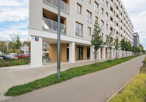 Exterior - Wola Kolejowa Signature Apartment #26 (Warszawa)