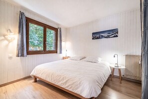 Unclassified image, 4 of 15, button - Chevruls A1: two bedrooms 200m from Super Morzine lift (MORZINE)