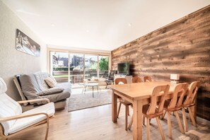 Unclassified image, 3 of 15, button - Chevruls A1: two bedrooms 200m from Super Morzine lift (MORZINE)