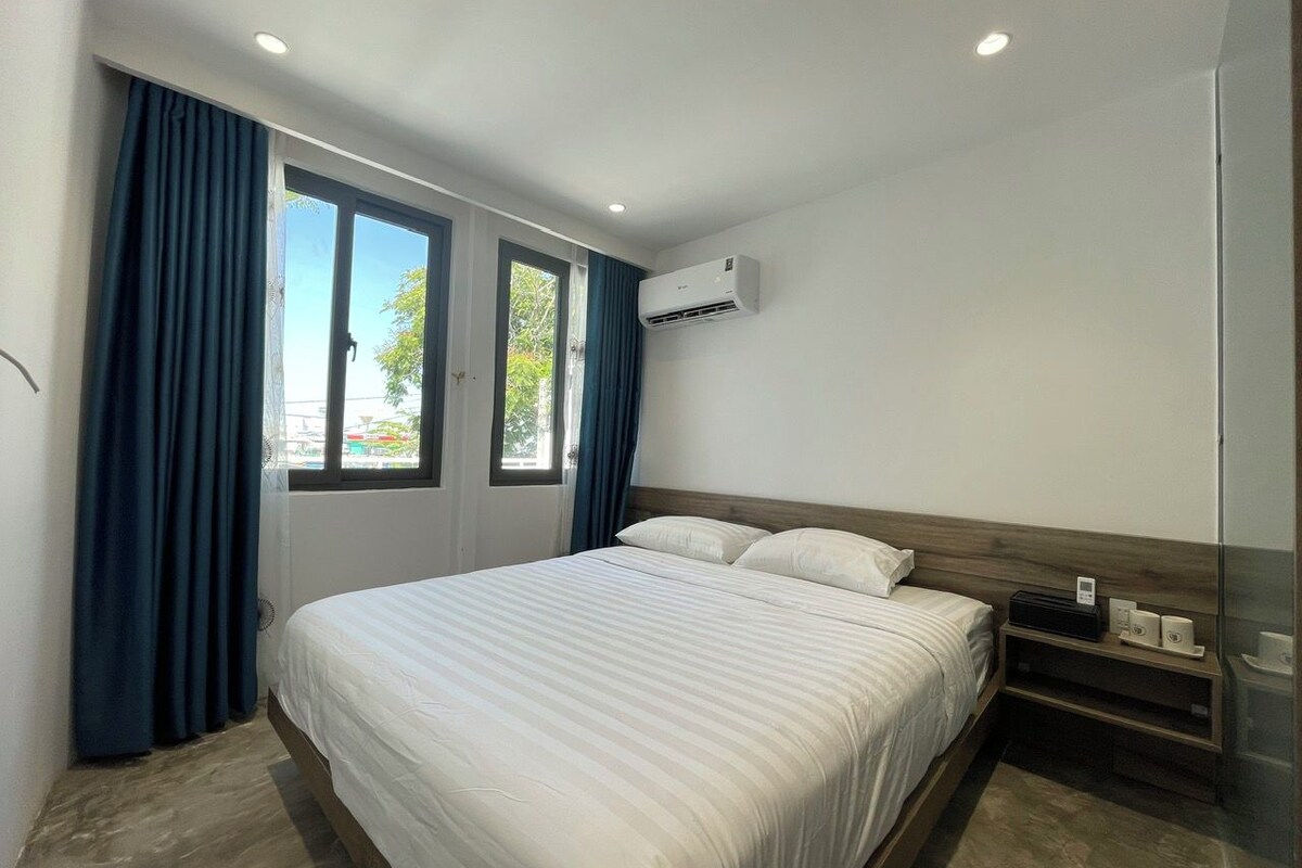 Deluxe Double Room, Non Smoking, Harbour View