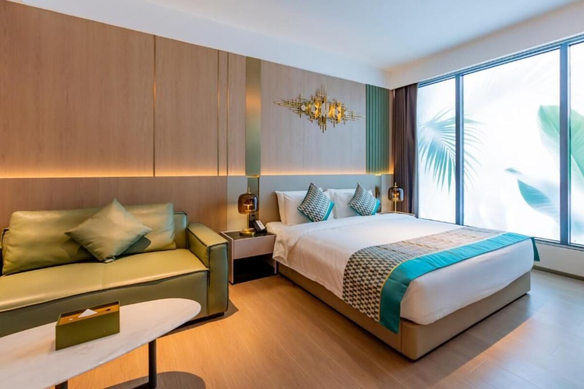 Deluxe-Einzelzimmer | Betten mit Memory-Foam-Matratzen, kostenlose Minibar, Schreibtisch