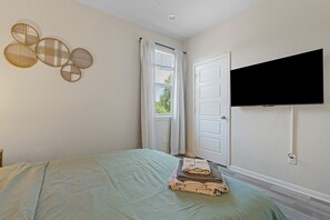 Room - Zodiac Lane Kalahari Getaway (Round Rock)