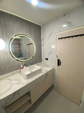 Unclassified image, 3 of 11, button - Room-apartment in Pattaya (Pattaya)