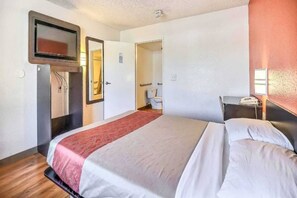 Unclassified image, 3 of 14, button - 1 King Bed | Mini Fridge (Oakland)