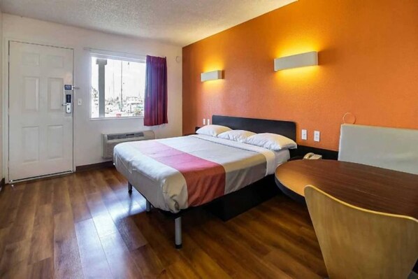 Unclassified image, 1 of 14, button - 1 King Bed | Mini Fridge (Oakland)