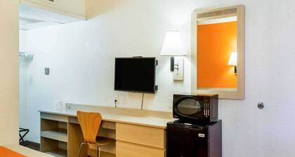 2 Full Beds | Mojave