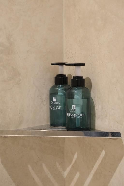 Bathroom amenities