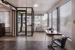 Billede uden beskrivelse, 4 af 13, knap