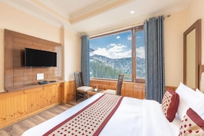 Room - Hotel Charming Hills  (Shimla)