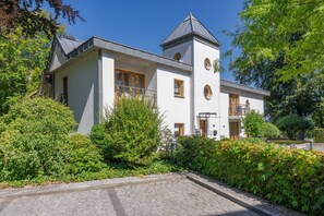 Unclassified image, 2 of 14, button - Delbrück Villas in Heringsdorf - A Dream Vacation on Heringsdorf Beach (Heringsdorf (Seebad))