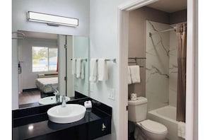 Bathroom - 1 Queen Bed | Mini Fridge (La Mesa)