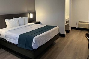 Unclassified image, 2 of 24, button - Cozy Queen Bed|Pool|Free Parking (Williams)