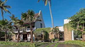 Unclassified image, 2 of 46, button - Kemangi Bed and Breakfast (Kuta)