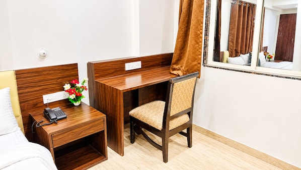Room - HOTEL GINGER GOLD (Pune)