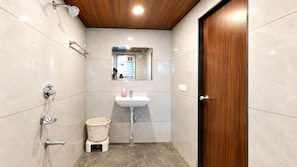 Bathroom - HOTEL GINGER GOLD (Pune)