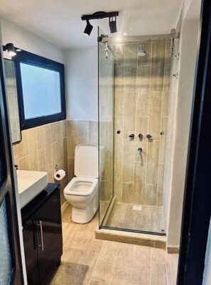Bathroom - Panter Apartment | Pampa Suites (General Pico)