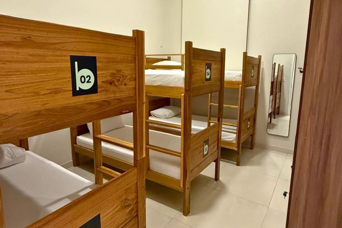 Shared Dormitory, Mixed Dorm, Non Smoking, Housekeeping