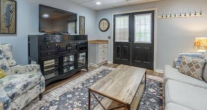 Wooded Extended Retreat: 15 Mi to Lake Lanier!