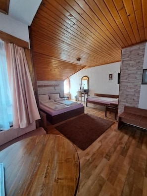 Room - hotel Popangelov (Borovets)