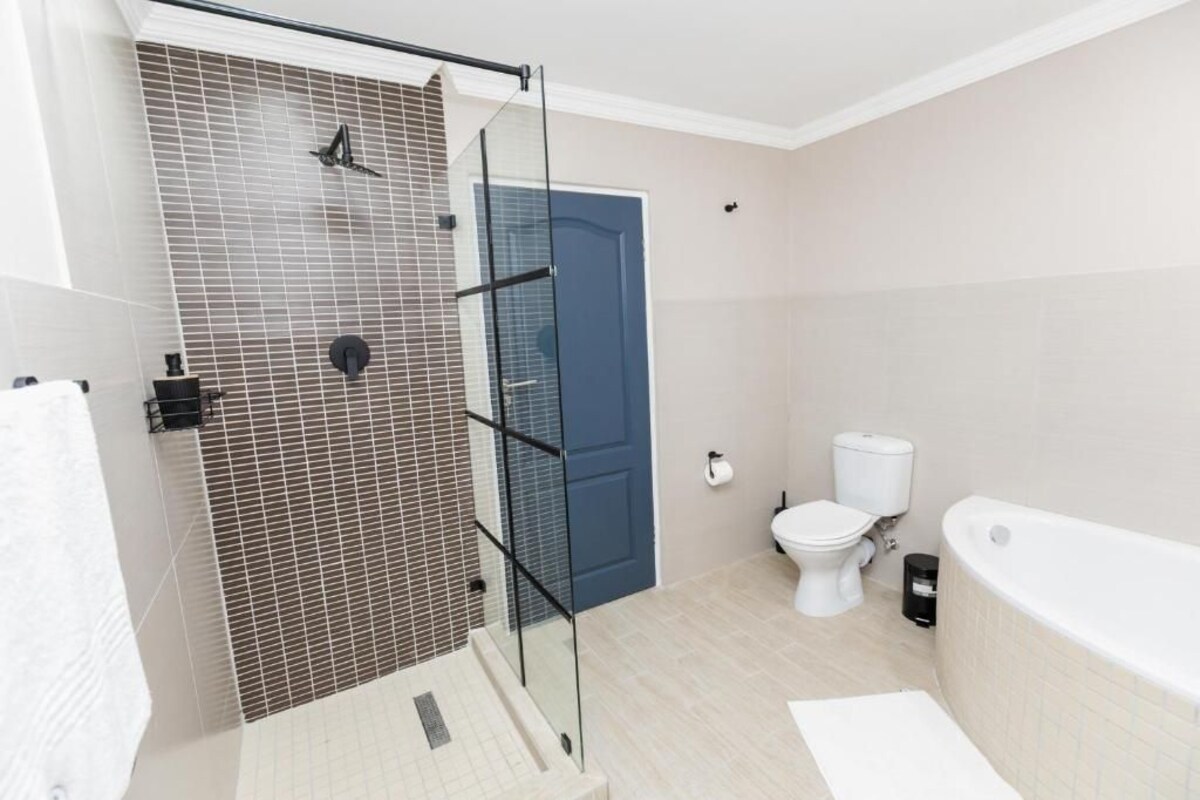 Quarto casal luxo, para não fumantes, vista para a montanha | Banheiro