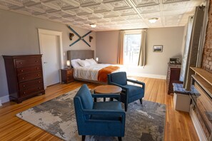 Monarch room5