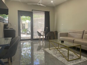 未分類的圖片，第 3 張，共 35 張，按鈕