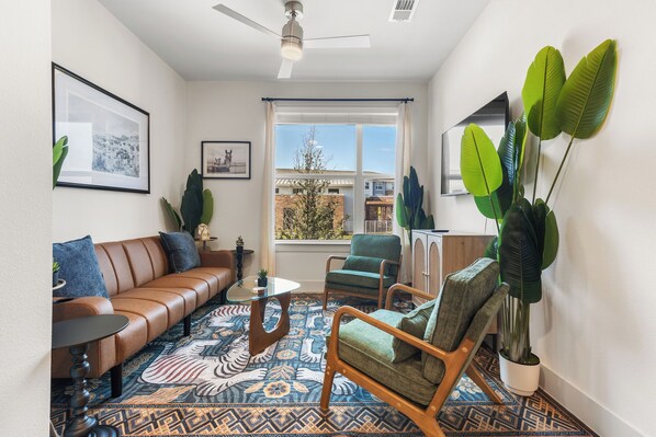 Unclassified image, 1 of 49, button - Cozy 1BR in McKinney | Work + Relax CSA 6208 (McKinney)