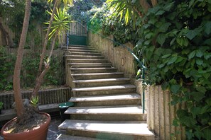 Property grounds - Casa Nel Verde - Near the Gemelli Catholic University (Roma)
