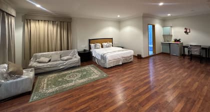Al Jawhara Suite Serviced Apartments 2