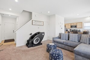 Unclassified image, 2 of 13, button - The Aero NEW! Wifi, Parking, Massage Chair, Washer/Dryer (Indianapolis)