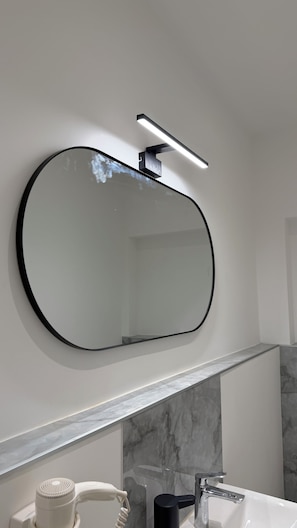 Unclassified image, 3 of 15, button - MeBa Living Premium Studio Queen-Size Bed, Wi-Fi, Kitchen & Nespresso (Mönchengladbach)