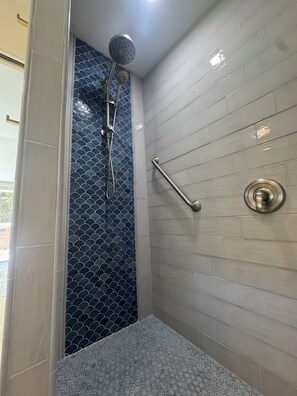 Unclassified image, 2 of 11, button - The Hawk House -Rural Calm, Modern Comforts (Valley Center)