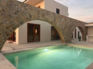Pool - Apartment in the Desert with a Terrace Overlooking the Mountains and the Ocean - Pool, Wi-Fi, A/C (San José del Cabo)