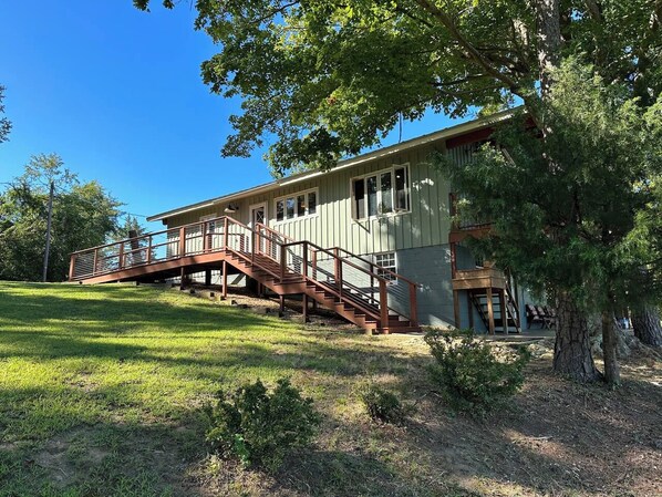 Unclassified image, 1 of 108, button - Hyco Hospitable, 2026 Reno, Sleeps 8, Water Views! (Semora)