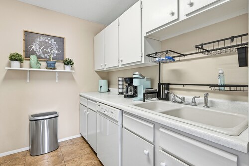 Spacious 2BR Grand Junction Retreat with Pool & Balcony