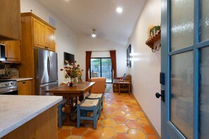 Interior - Casita Blanca ~ Canyon, TX (Canyon)